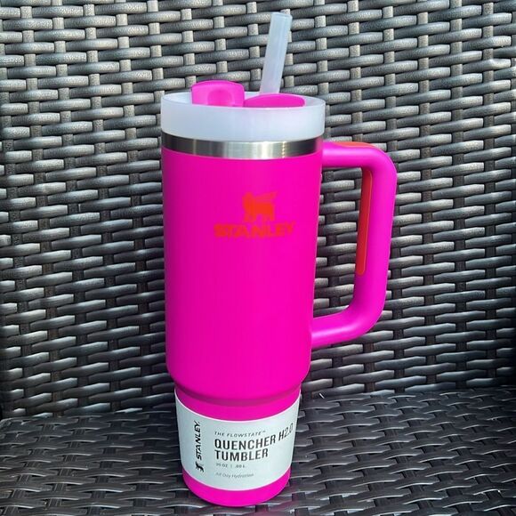 Stanley Pink Quencher H2.0 FlowState Stainless Steel 30 OZ - Picture 2 of 15
